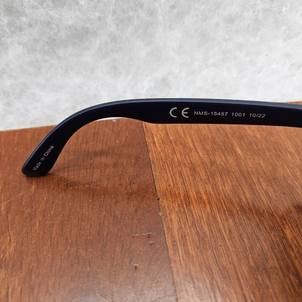 Tommy Bahama Kids Sunglasses Navy Blue Sunglasses Beachwear UV protection - Picture 2 of 7